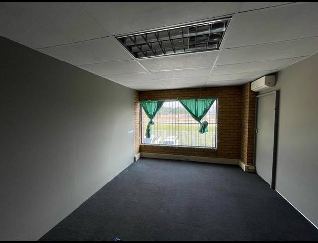 BUSINESS PROPERTY TO RENT IN HENNOPS PARK INDUSTRIAL